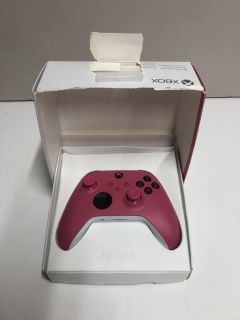 XBOX ONE DEEP PINK WIRELESS CONTROLLER