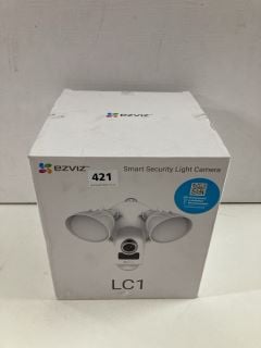 EZVIX SMART SECURITY LIGHT CAMERA