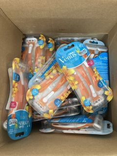 QTY OF GILLETTE VENUS RIVIERA RAZORS (18+ ID REQUIRED)