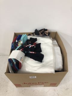 QTY OF CLOTHING INC HAPPY SOCKS