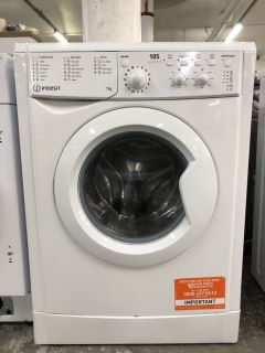 INDESIT 7KG FREESTANDING WASHING MACHINE MODEL : IWC 71453 W UK N