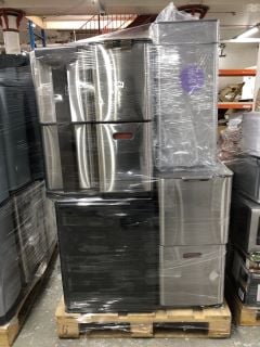 PALLET OF VARIOUS BINS