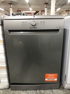 INDESIT INTEGRATED DISHWASHER MODEL : D2F HK26 S UK