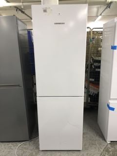 LIEBHERR FREESTANDING FRIDGE FREEZER MODEL : CND 5203