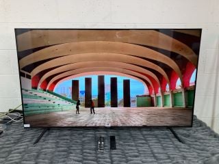 SAMSUNG 55" TV MODEL: UE55CU7100K (DISPLAY FAULT, WITH REMOTE, WITH SMART REMOTE, WITH STAND, WITH BOX) RRP: £425