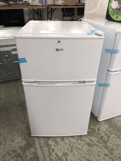 IGENIX UNDERCOUNTER FRIDGE FREEZER MODEL IG347FFV2