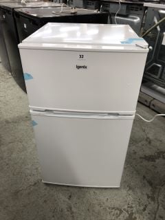 IGENIX UNDERCOUNTER FRIDGE FREEZER MODEL IG347FFV2