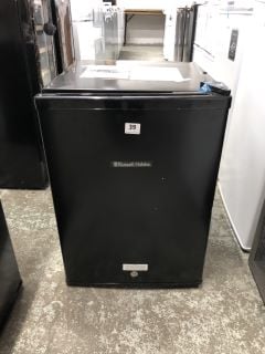 RUSSELL HOBBS TABLETOP FRIDGE MODEL RH67TTLF0E1B