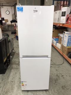 BEKO FRIDGE FREEZER MODEL CFG3552W