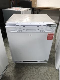 HOOVER INTEGRATED UNDERCOUNTER FRIDGE MODEL HBRUP160NKE