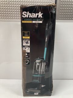 SHARK CORDED UPRIGHT ANTI HAIR WRAP VACUUM CLEANER