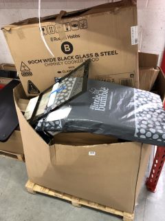 PALLET OF ITEMS INC RUSSELL HOBBS CHIMNEY COOKER