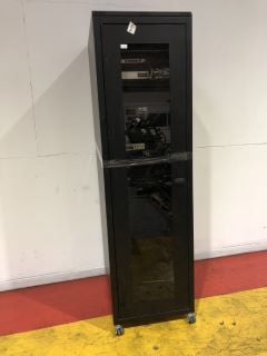 SERVER CABINET