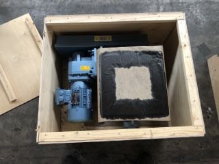 PALLET OF MOTORS