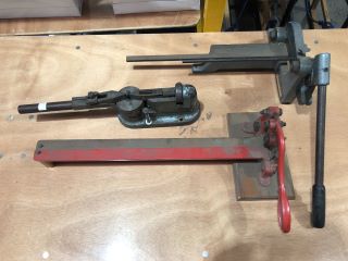 3 X ASSORTED ITEMS TO INCLDE RELOADING PRESS