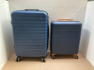 MEDIUM HARDSHELL SUITCASE IN NAVY TO INCLUDE SMALL HARDSHELL SUITCASE IN NAVY: LOCATION - A8