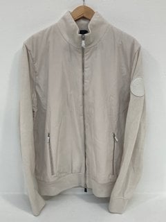 HUGO BOSS MENS KNITTED RIM JACKET IN CREAM - UK SIZE 2X-LARGE - RRP £389: LOCATION - FRONT BOOTH