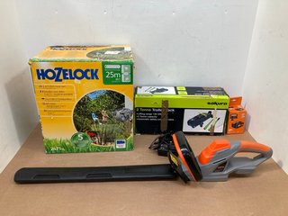 4 X GARDEN & HARDWARE TO INCLUDE HOZELOCK PORTABLE HOSE & REEL (PLEASE NOTE: 18+YEARS ONLY. ID MAY BE REQUIRED): LOCATION - B14