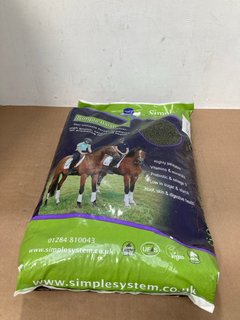 SIMPLE SYSTEM HORSE BREEDS SIMPLE BALANCE 15KG DRY HORSE FOOD - BBE 04/04/2025: LOCATION - C0