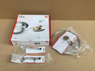 3 X ZWILLING COOKING ITEMS TO INCLUDE 30CM PRO WOK: LOCATION - C15