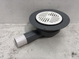 WET ROOM SHOWER DRAIN FOR VINYL OR TILE FLOORING: LOCATION - RACKING 3