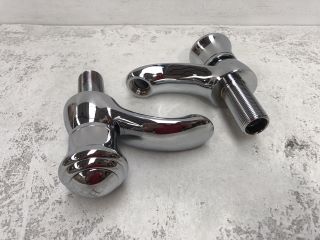 PAIR OF ALL CHROME BATH/BASIN PILLAR TAPS - RRP £160: LOCATION - RACKING 3