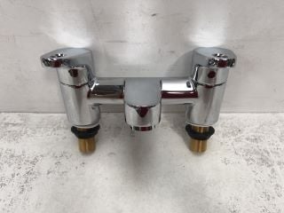 DECK MOUNTED BATH FILLER IN CHROME - RRP £285: LOCATION - RACKING 3