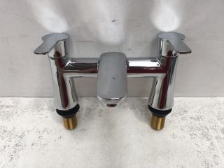 DECK MOUNTED BATH FILLER IN CHROME - RRP £265: LOCATION - RACKING 3