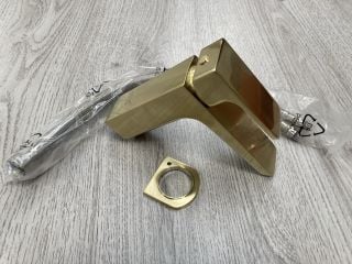 MONO BASIN MIXER TAP IN BRUSHED BRASS - RRP £205: LOCATION - RACKING 1