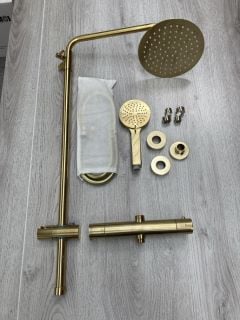 THERMOSTATIC BAR SHOWER VALVE IN BRUSHED BRASS WITH RISER RAIL, ROUND FIXED SHOWER HEAD, MULTI FUNCTION HANDSET & HOSE - RRP £695: LOCATION - RACKING 1