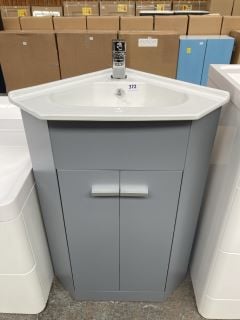 (COLLECTION ONLY) FLOOR STANDING 2 DOOR CORNER CLOSET SINK UNIT IN LIGHT GREY WITH MATCHING 1TH CERAMIC BASIN COMPLETE WITH A MONO BASIN MIXER TAP & CHROME SPRUNG WASTE - RRP £699: LOCATION - D3