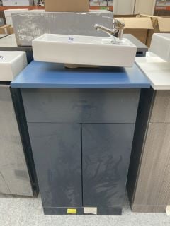 (COLLECTION ONLY) FLOOR STANDING 2 DOOR COUNTERTOP SINK UNIT IN BLUE 505 X 390MM WITH A STH COUNTERTOP BASIN COMPLETE WITH A MONO BASIN MIXER TAP & CHROME SPRUNG WASTE - RRP £645: LOCATION - D2