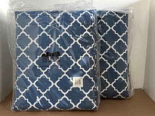 HARBOUR HOUSEWARES MASTER SUN LOUNGER CUSHION IN NAVY/MOROCCAN PATTERN: LOCATION - E1