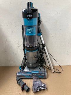 VAX AIR LIFT LIGHTWEIGHT STEERABLE PET MAX UPRIGHT 3 IN 1 VACUUM CLEANER - MODEL- UCPMSHV1: LOCATION - WH6