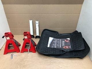 QTY OF ASSORTED VEHICLE ITEMS TO INCLUDE BIG RED JACKS 3 TONNE JACK STAND WITH DOUBLE LOCK: LOCATION - G1