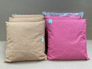 6 X JOHN LEWIS & PARTNERS OUTDOOR CUSHIONS IN CARAMEL AND CRANBERRY: LOCATION - G8