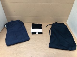 3 X ASSORTED JOHN LEWIS & PARTNERS MENS CLOTHING IN VARIOUS SIZES TO INCLUDE THERMAL SHORT SLEEVED T-SHIRT IN BLACK-UK SIZE M: LOCATION - G13