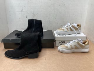 JOHN LEWIS & PARTNERS TIAGO SUEDE BOOTS IN BLACK- UK SIZE 8 TO INCLUDE EDWIN TRAINERS IN CREAM/GOLD- UK SIZE 8: LOCATION - G14