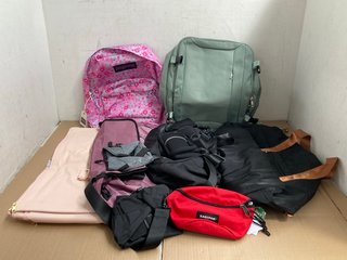 QTY OF ASSORTED BAGS/BACKPACKS TO INCLUDE JANSPORT ECOHUB 13 POCKET TRAVEL BAG: LOCATION - WH3