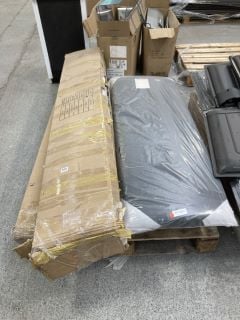 PALLET OF ASSORTED INCOMPLETE FURNITURE TO INCLUDE SINGLE WHITE VELVET HEADBOARD: LOCATION - A3