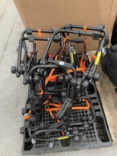 QTY OF ASSORTED BIKE RACKS: LOCATION - B2 (KERBSIDE PALLET DELIVERY)