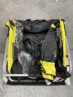 DOUBLE BIKE TRAILER IN BLACK & YELLOW: LOCATION - B3