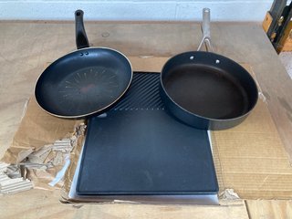 3 X ASSORTED KITCHEN ITEMS TO INCLUDE NINJA ZERO STICK 30CM FRYING PAN: LOCATION - AR2