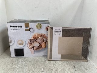 PANASONIC AUTOMATIC BREAD MAKER MODEL: SD-YR2540 TO INCLUDE PREMIUM HOUSEWARES CHAMPAGNE MARBLE CHOPPING BOARD: LOCATION - E11