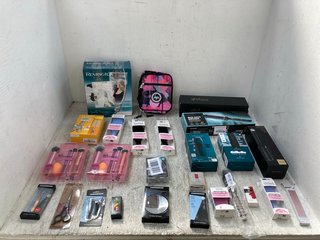 QTY OF ASSORTED HEALTH AND BEAUTY ITEMS TO INCLUDE REVAMP BIG HOT BRUSH HAIR STYLER (PLEASE NOTE: 18+YEARS ONLY. ID MAY BE REQUIRED): LOCATION - E9