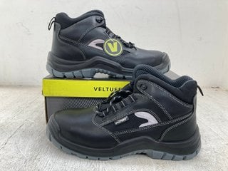 VELTUFF MISSION NON METAL PROTECTIVE BOOTS IN BLACK SIZE: 10: LOCATION - E5