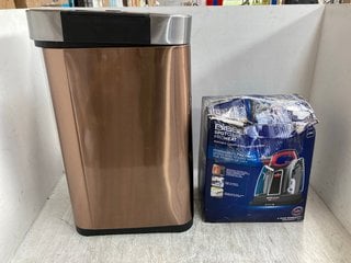 3 X ASSORTED HOUSE HOLD ITEMS TO INCLUDE STAINLESS STEEL AND PLASTIC WASTE BIN IN SILVER AND BLACK: LOCATION - H8