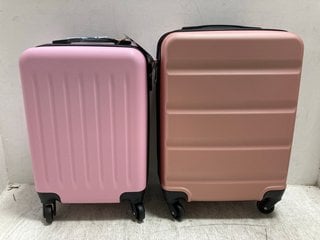 2 X ASSORTED SIZED SMALL CABIN TRAVEL SUITCASES: LOCATION - H17