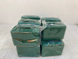 QTY OF THE RAW POCKET SILICONE BOXES IN GREEN: LOCATION - F3