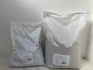 12.55KG PREMIUM SUNFLOWER SEED HEARTS - BAKERY GRADE BB: 05/25 TO INCLUDE 5KG NIGER SEED THISTLE BB: 07/26: LOCATION - F4